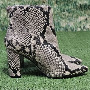 CHELSEA & VIOLET | MEGAN LEATHER SNAKESKIN HIGH ANKLE BOOTIES